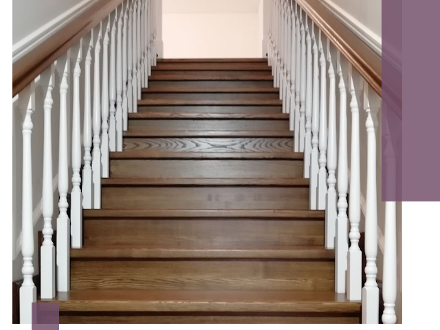 Лестницы из ясеня на заказ в Егорьевске — изготовление и монтаж