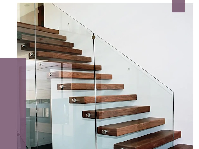 Стеклянные перила для лестницы в Егорьевске от 14683 руб.