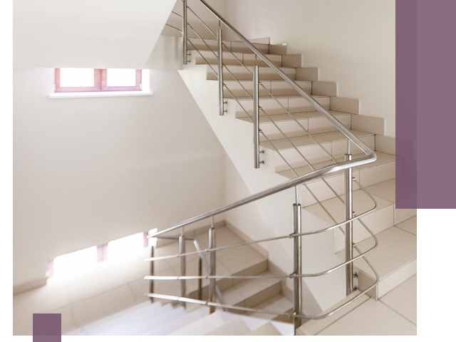 Установка и замена перил в подъезде в Егорьевске