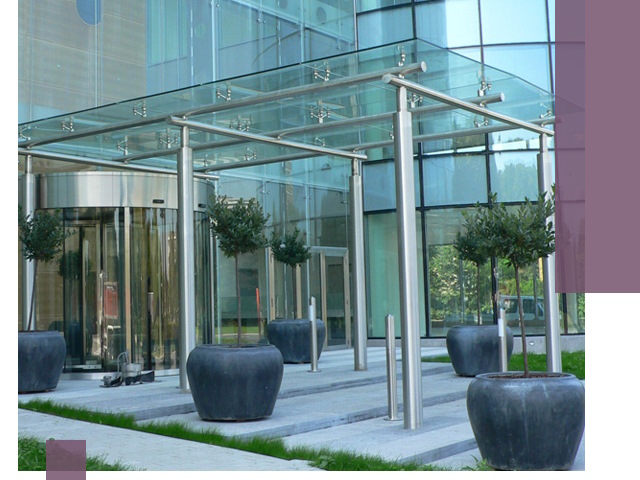 Навесы из стекла на заказ в Егорьевске — монтаж и установка