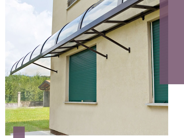 Козырьки над окнами в Егорьевске — изготовление и монтаж по выгоде